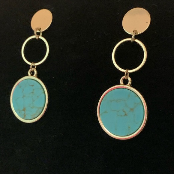 Little Accessory - Picture 2 of 4